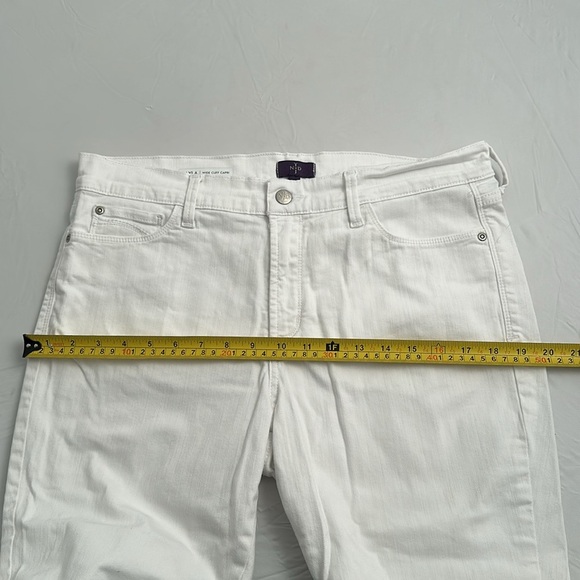 Not Your Daughter’s Jeans NYDJ Dayla cuffed capri white jeans - Picture 9 of 14